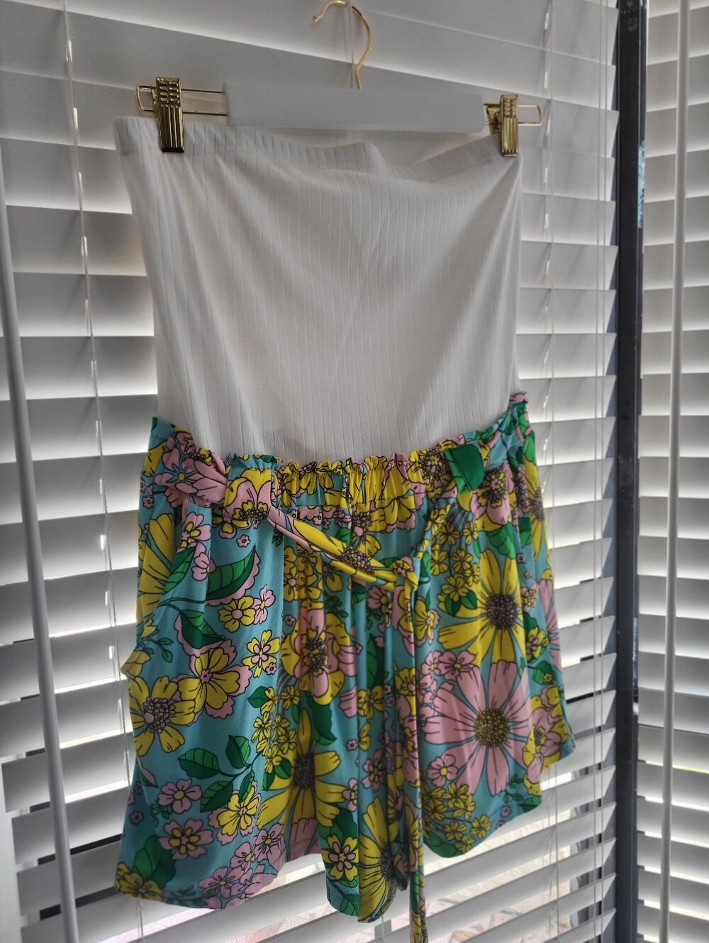 NWOT. Floral Print Romper with Tie Waist - White & Multicolor